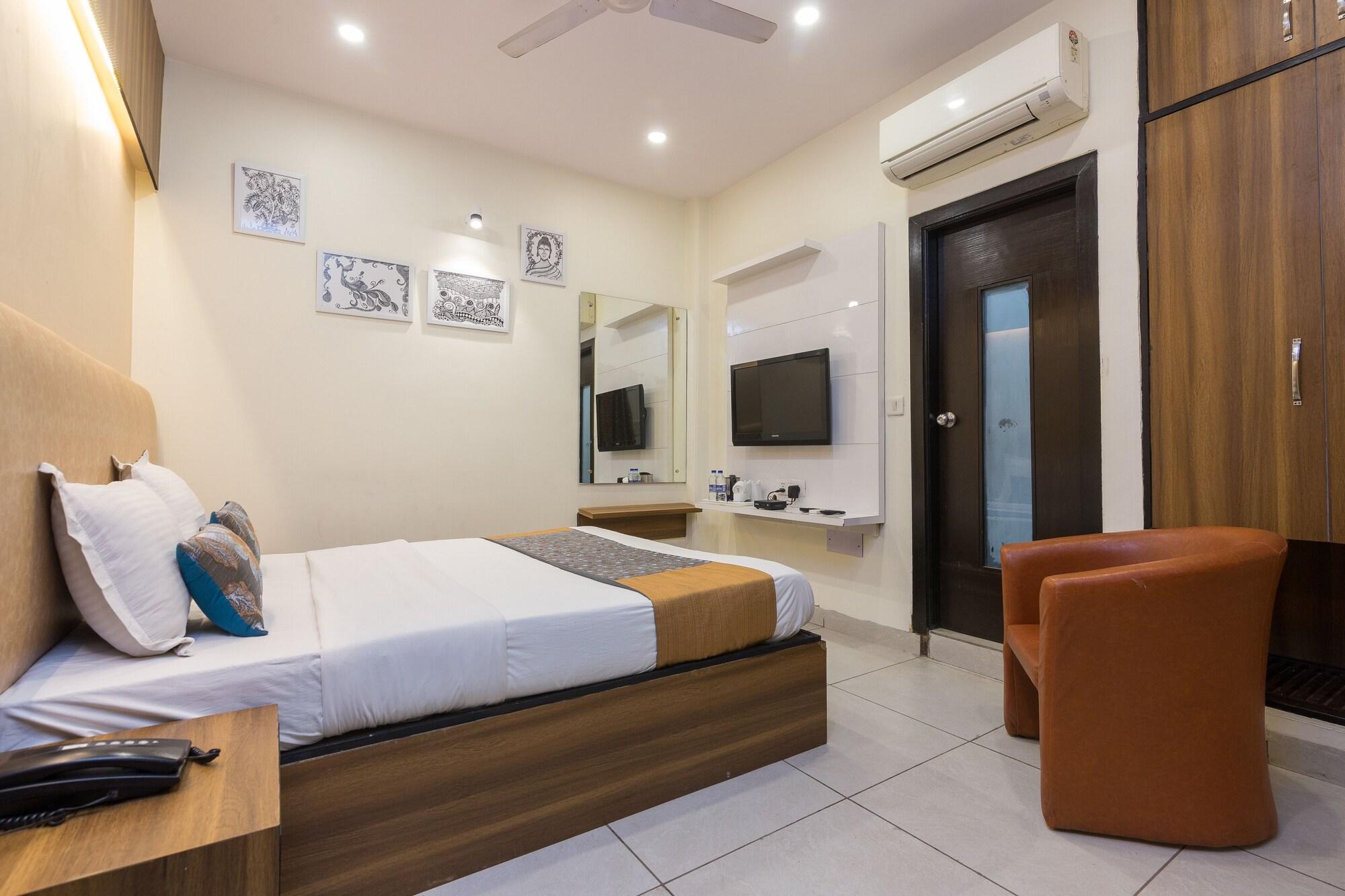 Rupam Hotel Delhi  Exterior foto