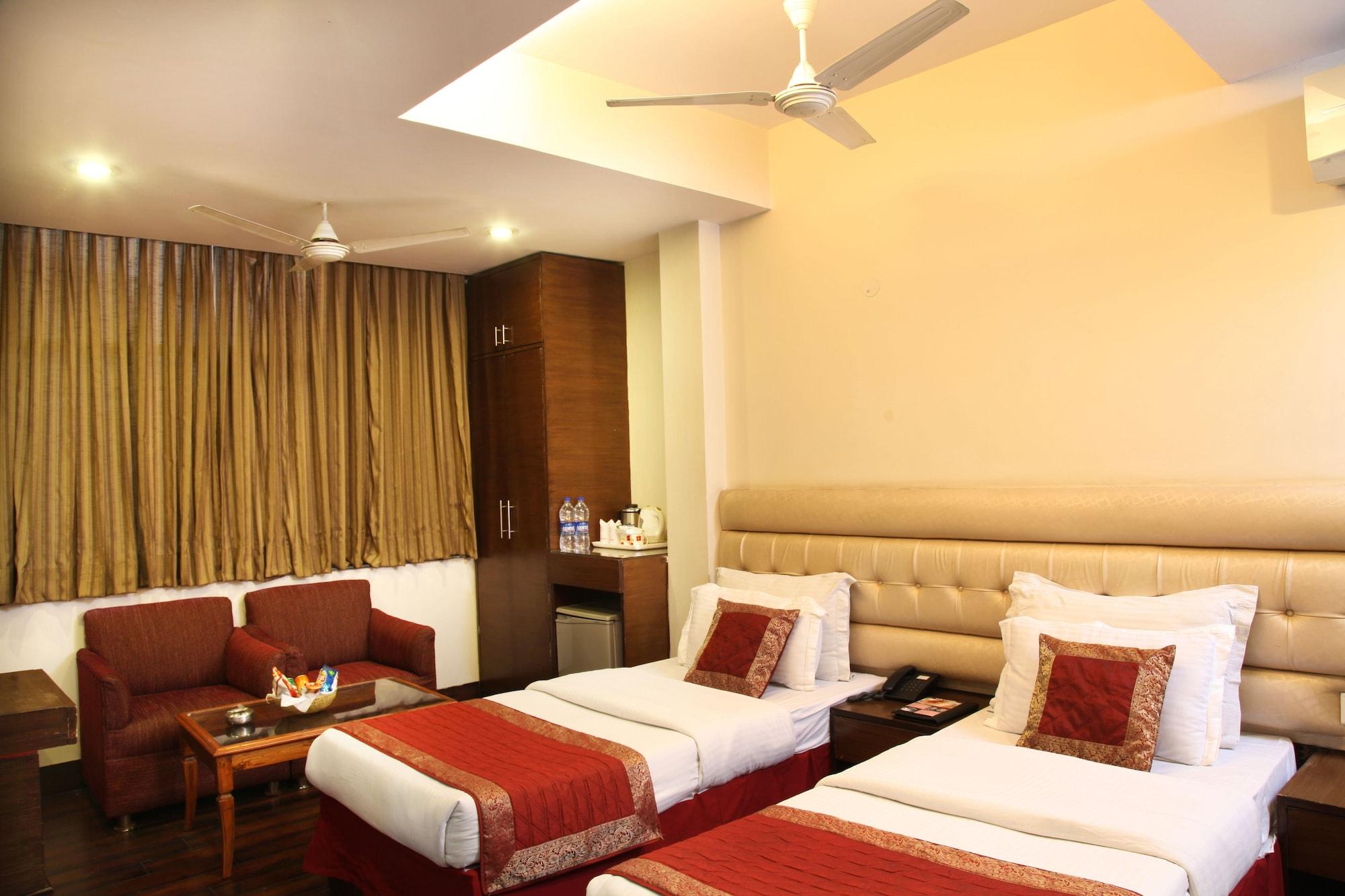 Rupam Hotel Delhi  Exterior foto