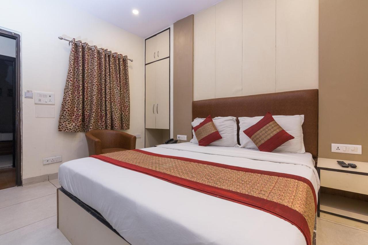 Rupam Hotel Delhi  Exterior foto